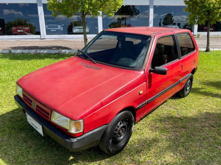 FIAT - UNO - 1992/1992 - Vermelha - R$ 7.900,00