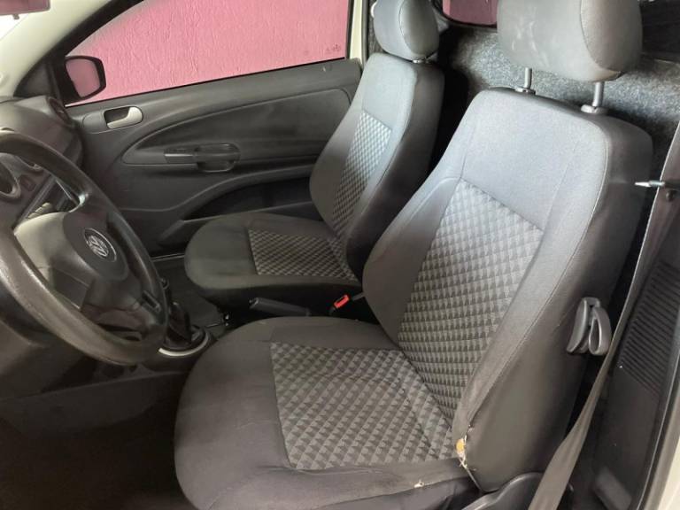 VOLKSWAGEN - SAVEIRO - 2014/2015 - Branca - R$ 50.900,00