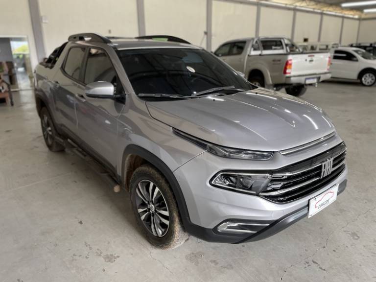 FIAT - TORO - 2021/2022 - Cinza - R$ 124.900,00