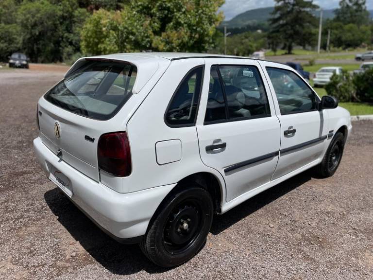 VOLKSWAGEN - GOL - 1999/1999 - Branca - R$ 13.900,00