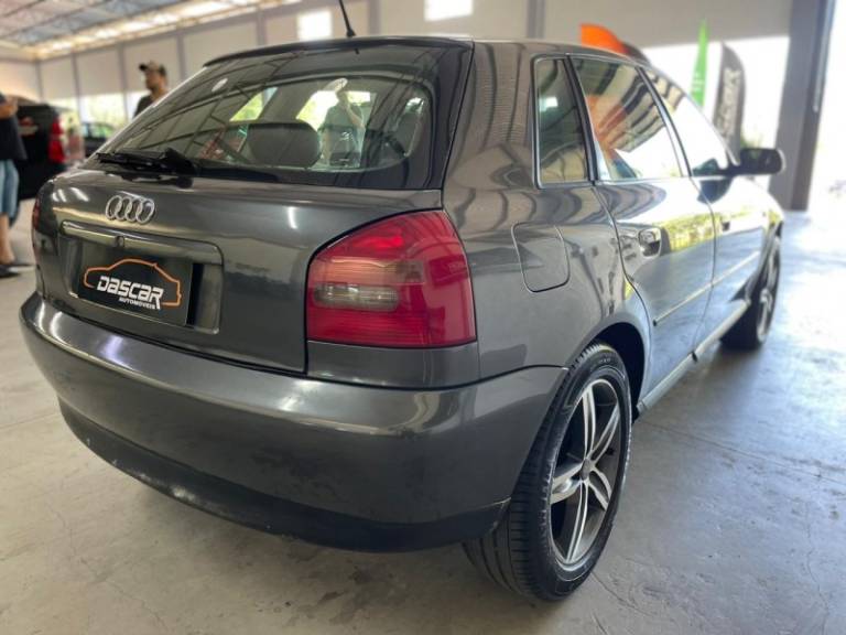 AUDI - A3 - 2003/2003 - Cinza - R$ 19.900,00