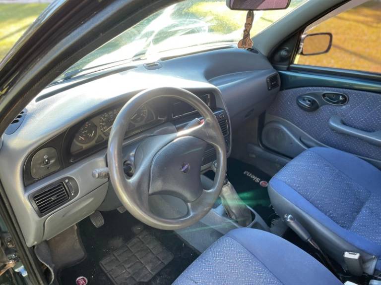 FIAT - SIENA - 1998/1999 - Verde - R$ 14.900,00