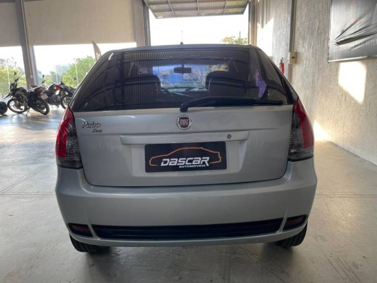FIAT - PALIO - 2009/2010 - Prata - R$ 25.900,00