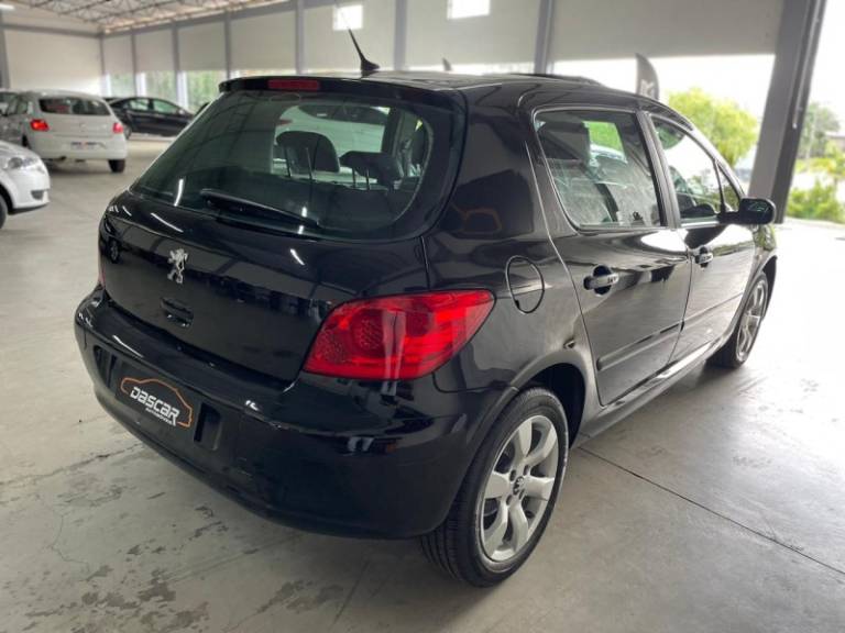 PEUGEOT - 307 - 2008/2009 - Preta - R$ 27.900,00