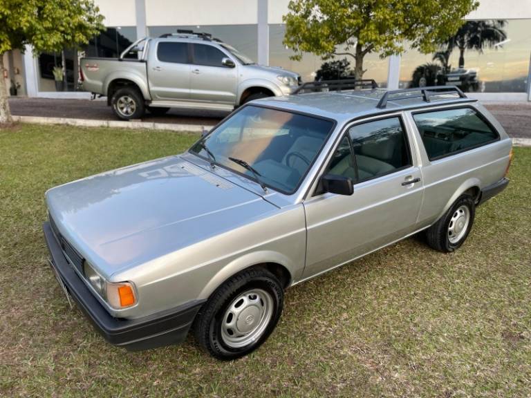 VOLKSWAGEN - PARATI - 1993/1993 - Prata - R$ 18.900,00