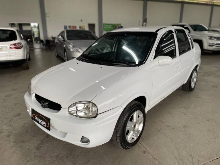 CHEVROLET - CORSA - 2002/2003 - Branca - R$ 23.900,00
