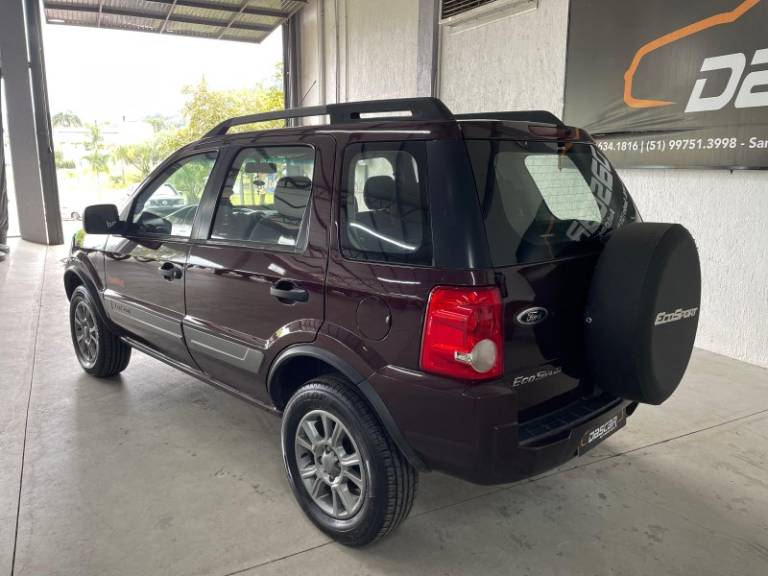 FORD - ECOSPORT - 2011/2012 - Marrom - R$ 42.900,00