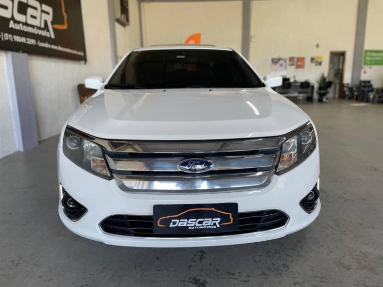 FORD - FUSION - 2011/2012 - Branca - R$ 52.900,00