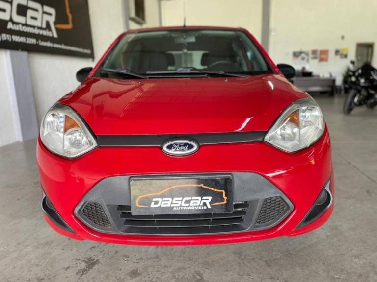 FORD - FIESTA - 2010/2011 - Vermelha - R$ 22.900,00