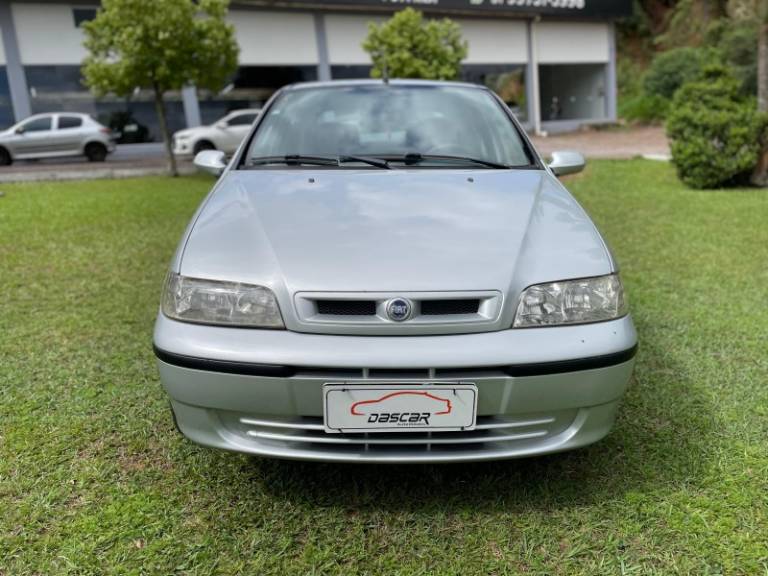 FIAT - PALIO - 2003/2004 - Prata - R$ 21.900,00