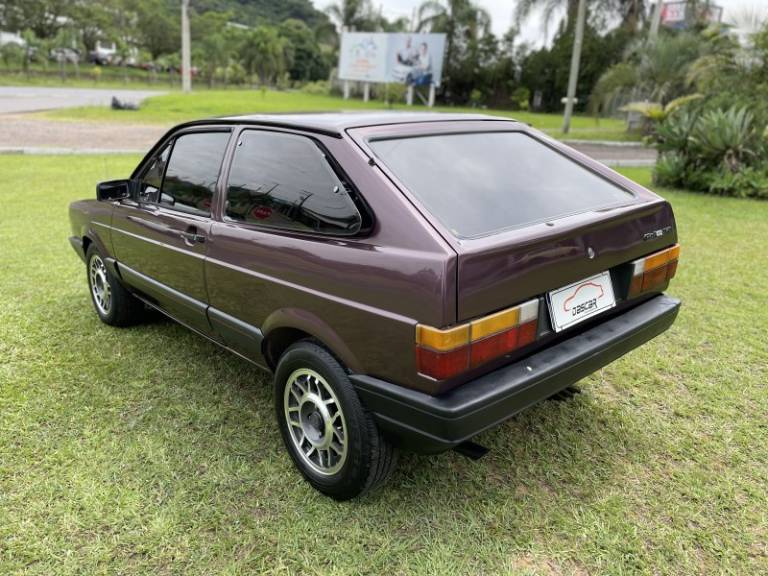 VOLKSWAGEN - GOL - 1994/1994 - Vermelha - R$ 18.900,00