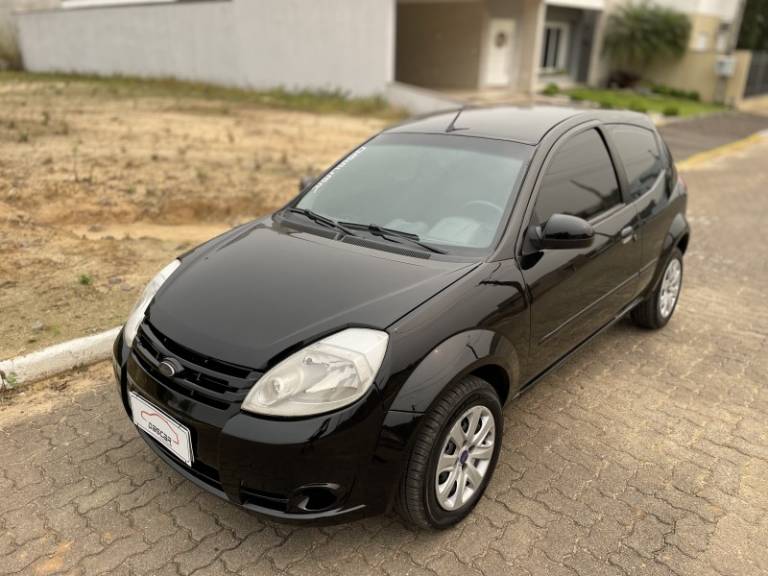 FORD - KA - 2008/2009 - Preta - R$ 24.900,00