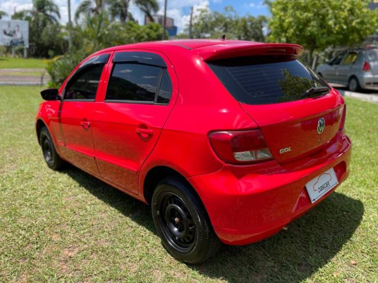 VOLKSWAGEN - GOL - 2009/2010 - Vermelha - R$ 29.900,00