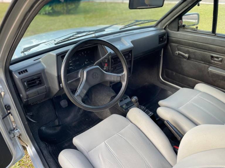 VOLKSWAGEN - PARATI - 1993/1993 - Prata - R$ 18.900,00