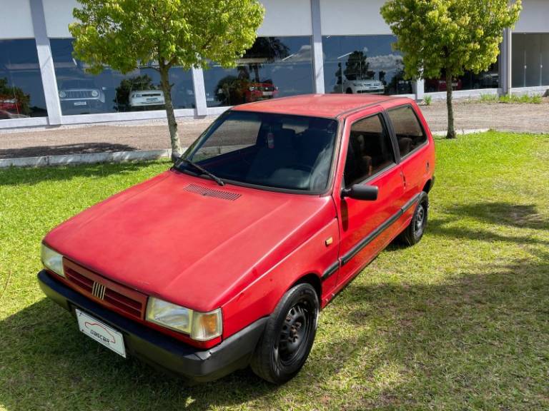 FIAT - UNO - 1992/1992 - Vermelha - R$ 7.900,00