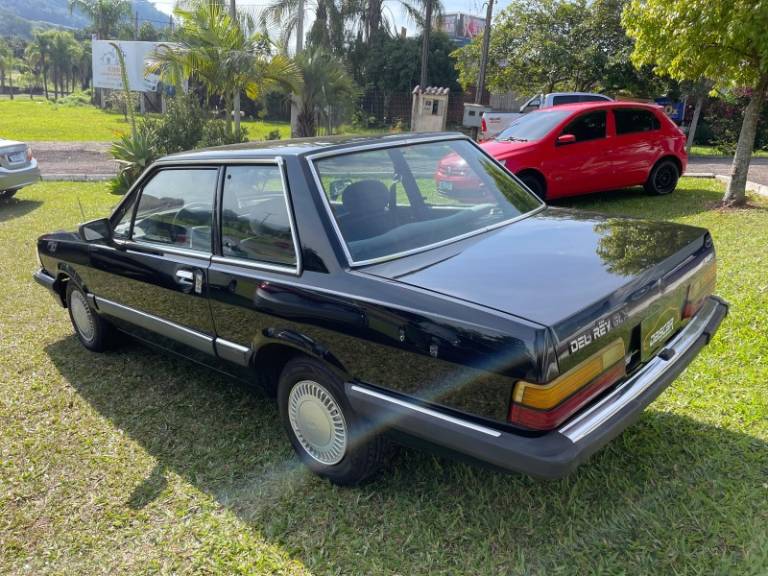 FORD - DEL REY - 1989/1989 - Preta - R$ 33.900,00