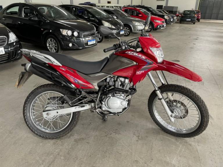 HONDA - NXR 150 - 2012/2013 - Vermelha - R$ 13.900,00