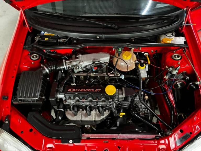 CHEVROLET - CORSA - 1999/1999 - Vermelha - R$ 15.900,00