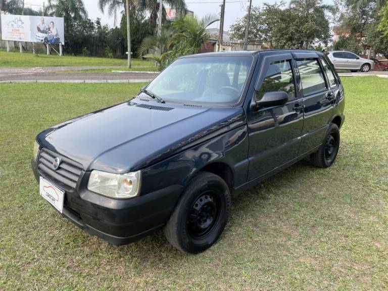 FIAT - UNO - 2006/2006 - Azul - R$ 18.900,00