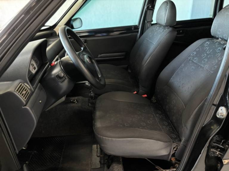FIAT - UNO - 2009/2009 - Preta - R$ 24.900,00