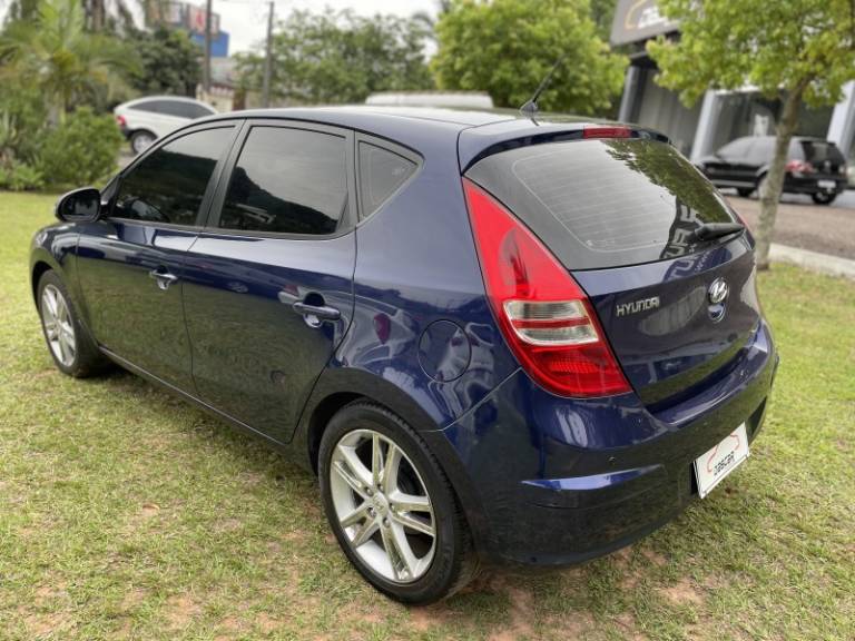 HYUNDAI - I30 - 2010/2010 - Azul - R$ 39.900,00