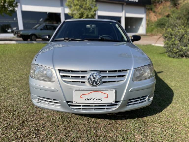 VOLKSWAGEN - GOL - 2012/2013 - Prata - R$ 28.900,00