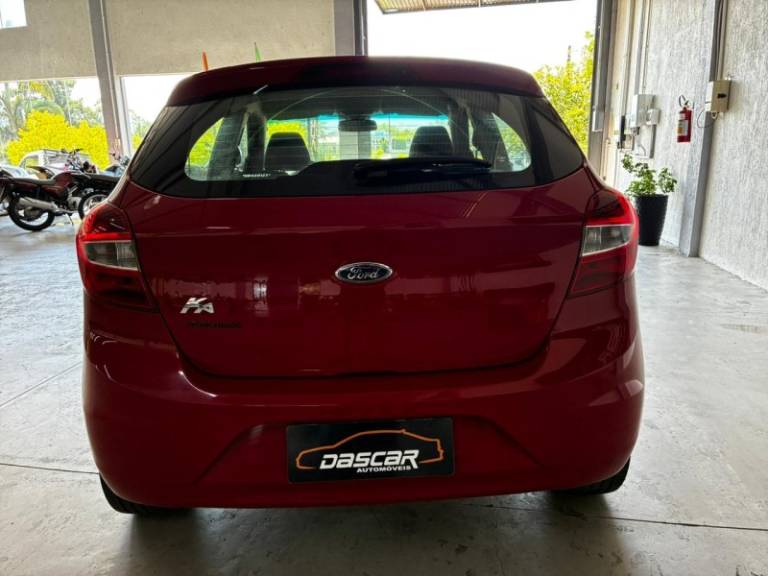FORD - KA - 2016/2017 - Vermelha - R$ 43.900,00