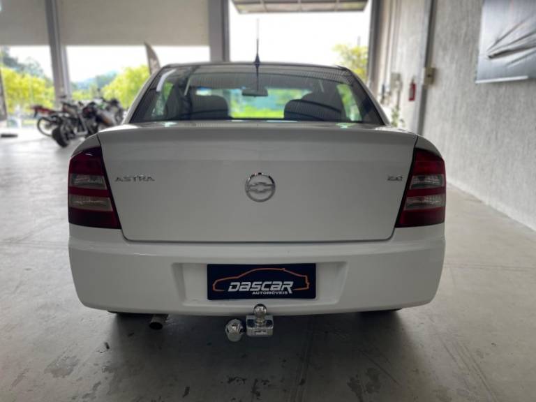 CHEVROLET - ASTRA - 2006/2007 - Branca - R$ 26.900,00