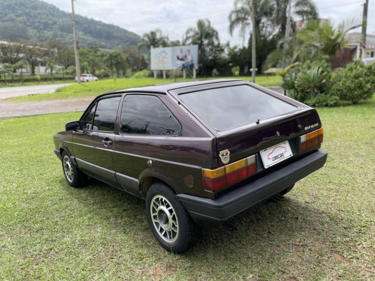 VOLKSWAGEN - GOL - 1994/1994 - Vermelha - R$ 18.900,00