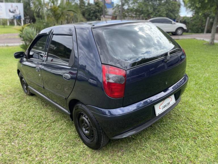 FIAT - PALIO - 1998/1997 - Azul - R$ 18.900,00