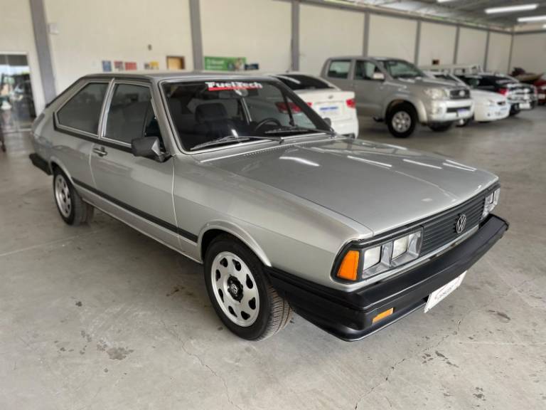 VOLKSWAGEN - PASSAT - 1983/1983 - Prata - R$ 49.900,00