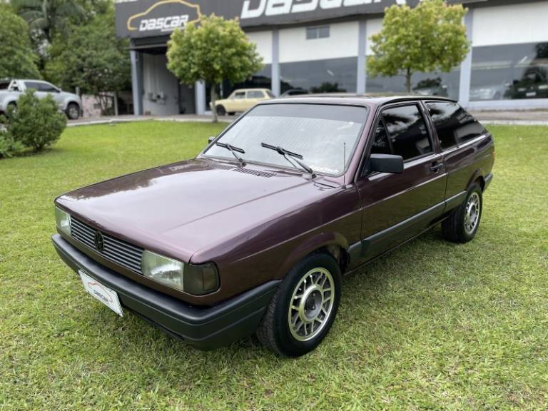 VOLKSWAGEN - GOL - 1994/1994 - Vermelha - R$ 17.900,00