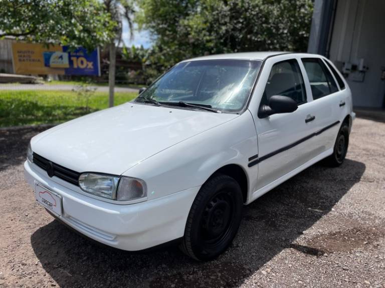 VOLKSWAGEN - GOL - 1999/1999 - Branca - R$ 13.900,00