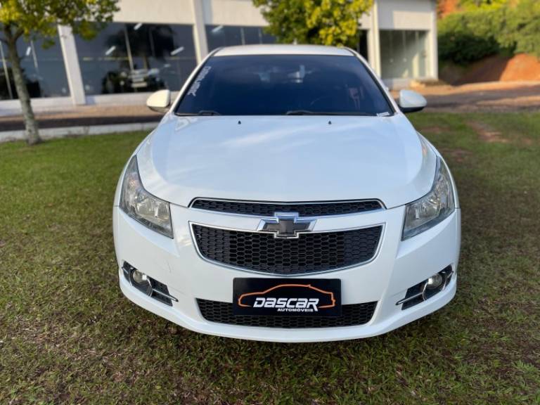 CHEVROLET - CRUZE - 2014/2014 - Branca - R$ 63.900,00