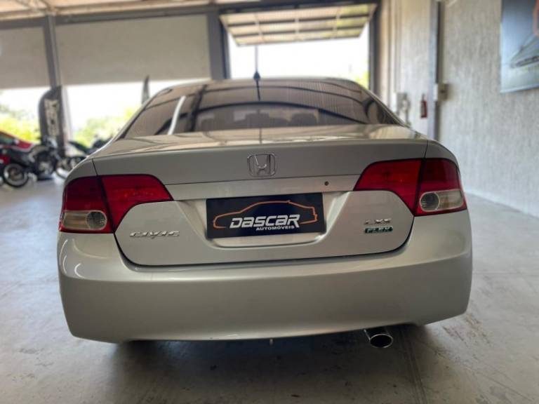 HONDA - CIVIC - 2008/2008 - Prata - R$ 51.900,00