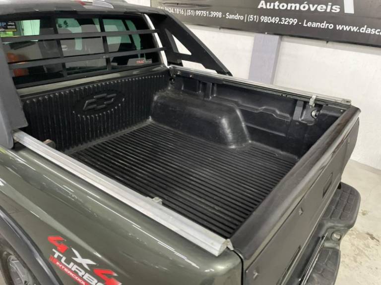 CHEVROLET - S10 - 2011/2011 - Verde - R$ 84.900,00