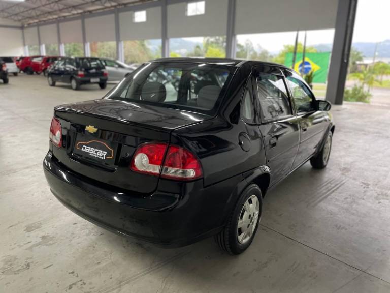 CHEVROLET - CLASSIC - 2016/2016 - Preta - R$ 27.900,00