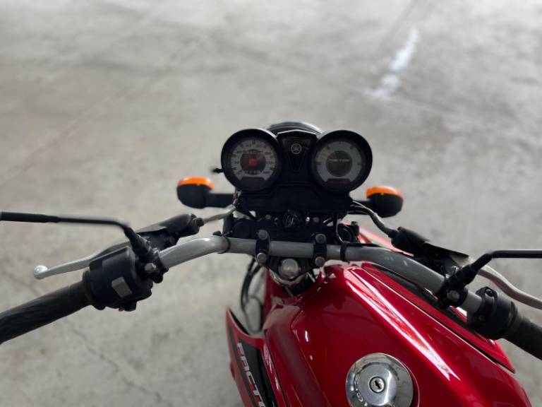 YAMAHA - FACTOR YBR - 2013/2014 - Vermelha - R$ 7.900,00