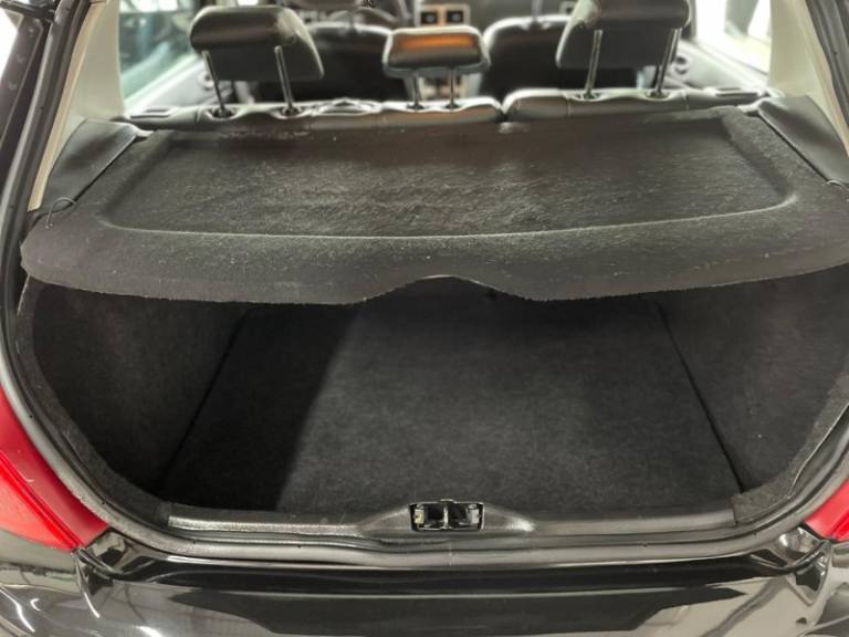 PEUGEOT - 307 - 2008/2009 - Preta - R$ 27.900,00