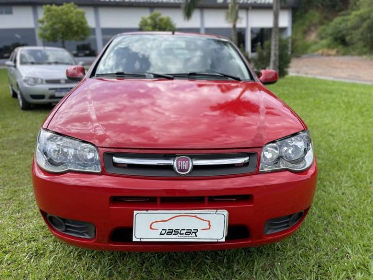 FIAT - PALIO - 2013/2013 - Vermelha - R$ 23.900,00