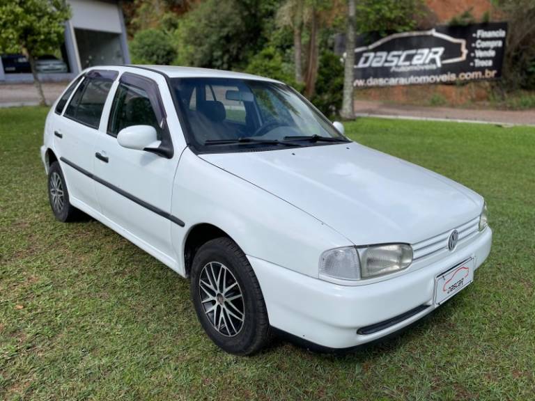 VOLKSWAGEN - GOL - 1998/1999 - Branca - R$ 16.900,00