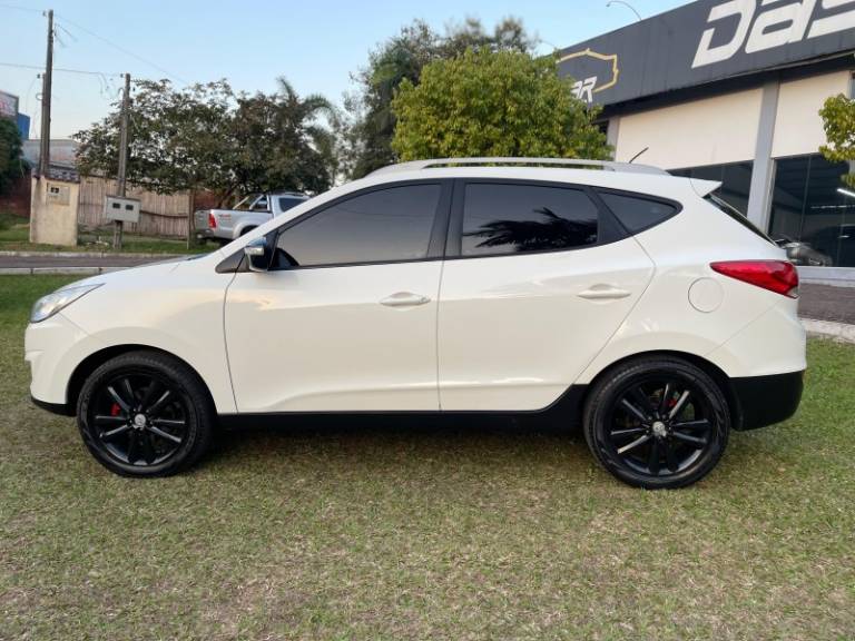 HYUNDAI - IX35 - 2011/2012 - Branca - R$ 65.900,00