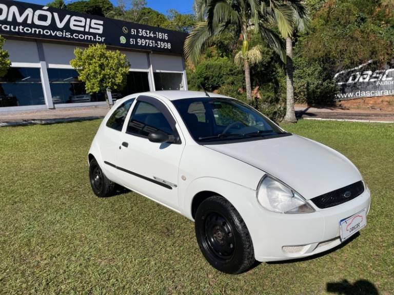 FORD - KA - 2004/2005 - Branca - R$ 20.900,00