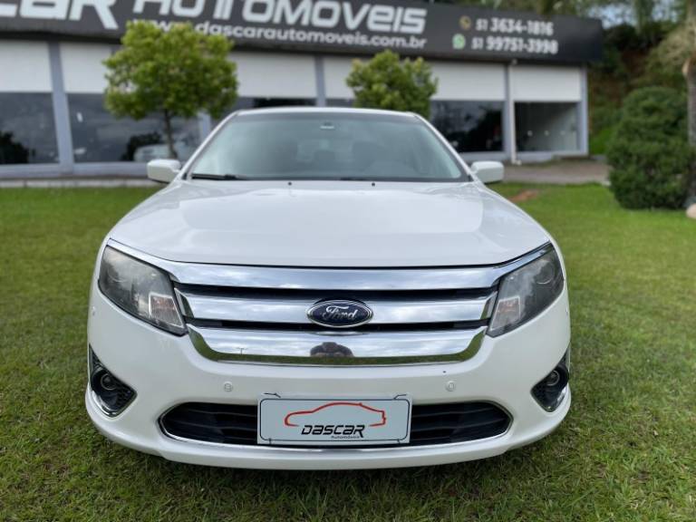 FORD - FUSION - 2011/2012 - Branca - R$ 49.900,00