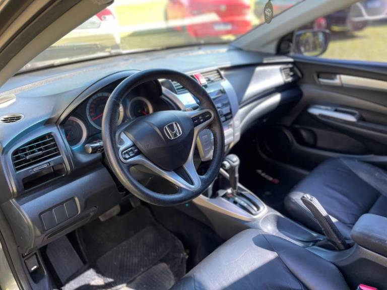 HONDA - CITY - 2010/2010 - Cinza - R$ 49.900,00