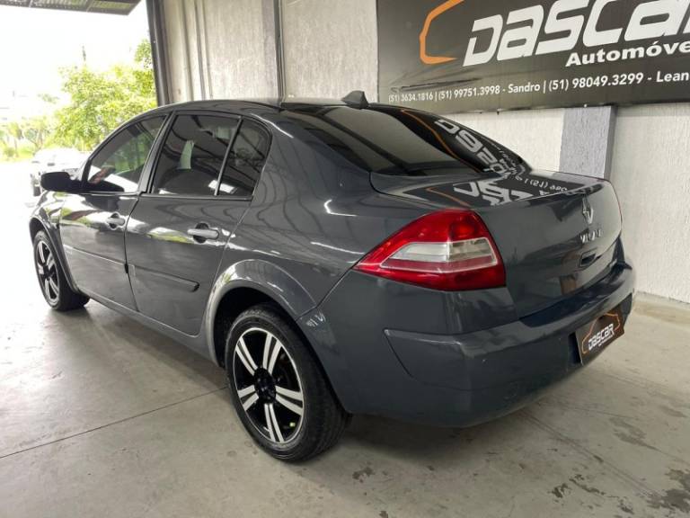RENAULT - MÉGANE - 2009/2010 - Cinza - R$ 27.900,00
