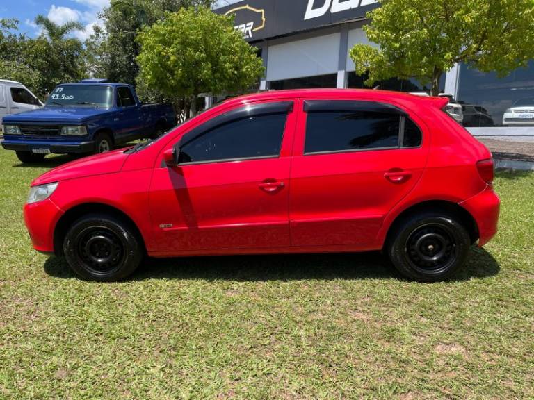 VOLKSWAGEN - GOL - 2009/2010 - Vermelha - R$ 29.900,00