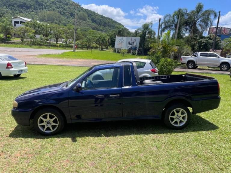 VOLKSWAGEN - SAVEIRO - 1998/1999 - Azul - R$ 26.900,00