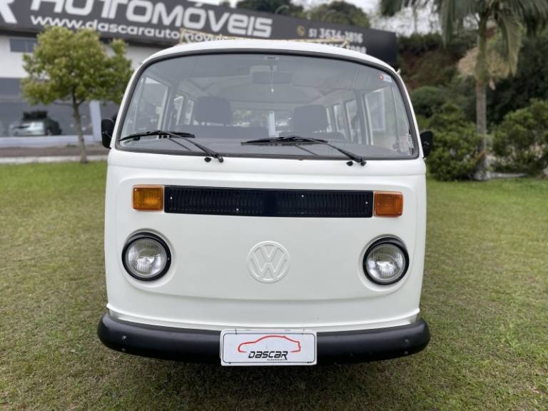 VOLKSWAGEN - KOMBI - 1994/1994 - Branca - R$ 25.900,00