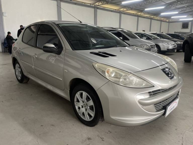 PEUGEOT - 207 - 2012/2012 - Prata - R$ 26.900,00